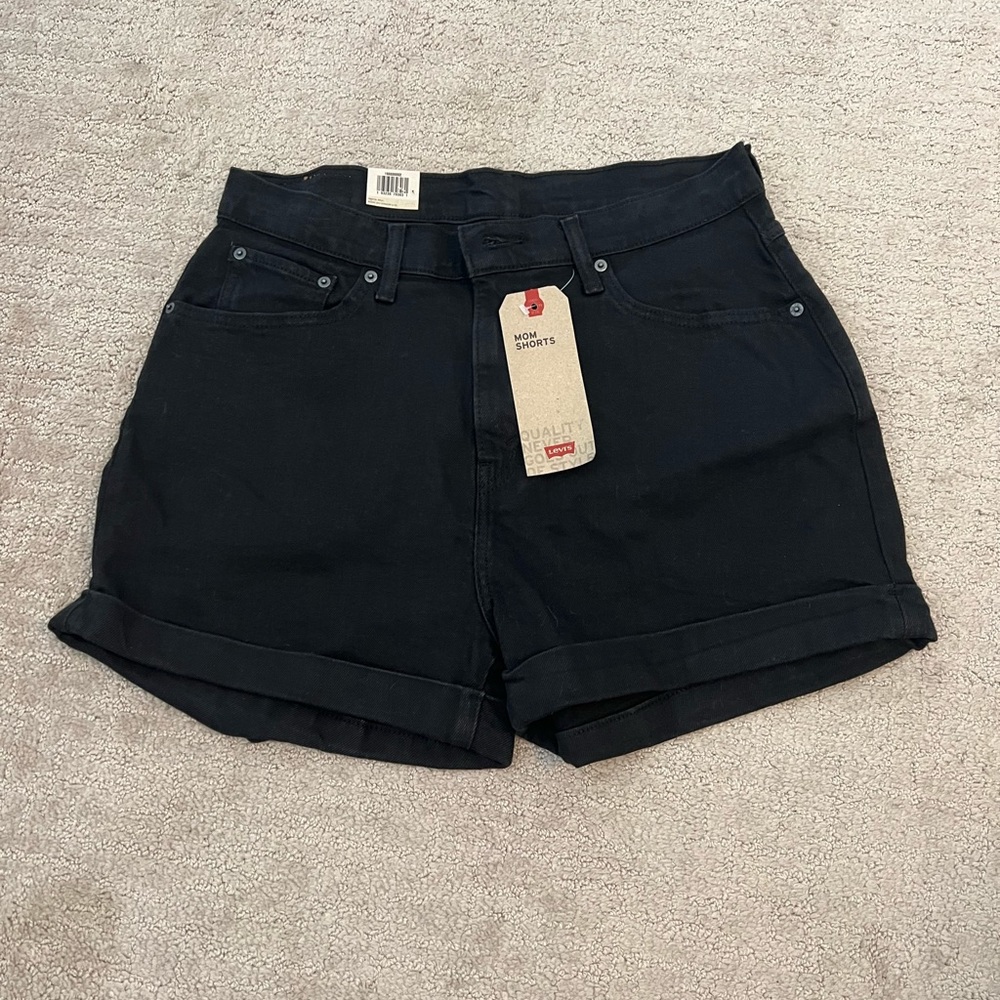 Levi’s Mom Shorts